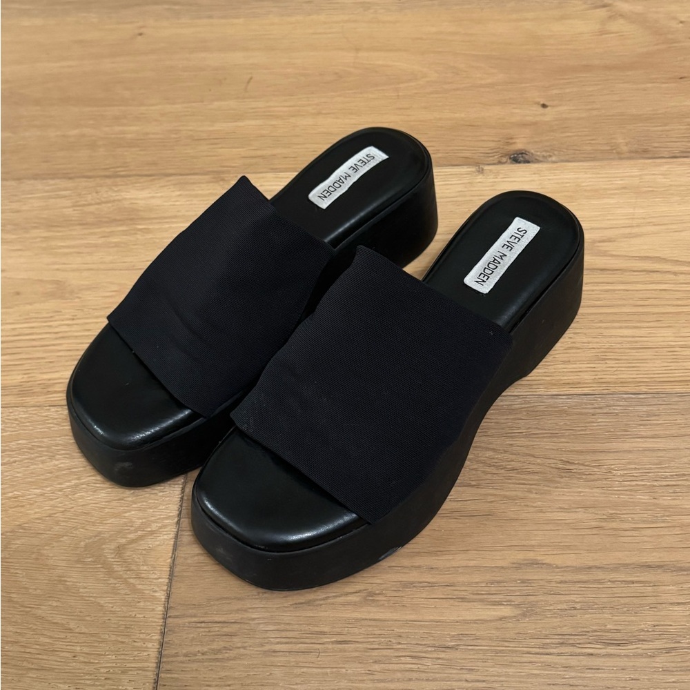 Steve Madden Platform Sandals